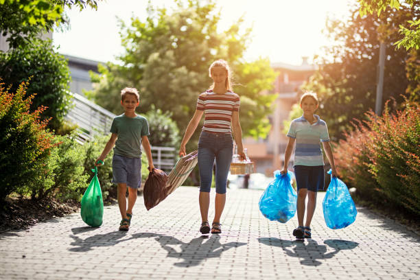 Best Trash Removal Near Me  in Parkwood, CA
